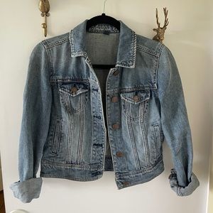 American Eagle cropped jean jacket